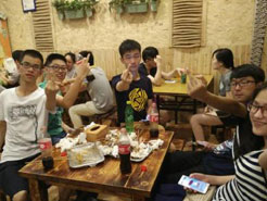 源汇烧烤加盟,学烧烤技术,开烧烤店多少钱疯狂烤翅加盟